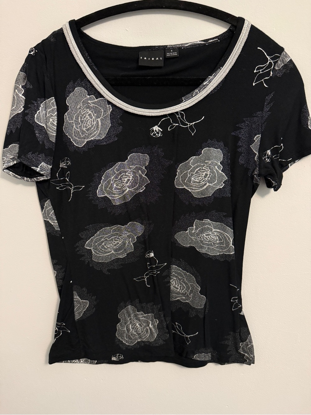 Tribal Black Short-Sleeve Scoop Neck Top with Silver Floral